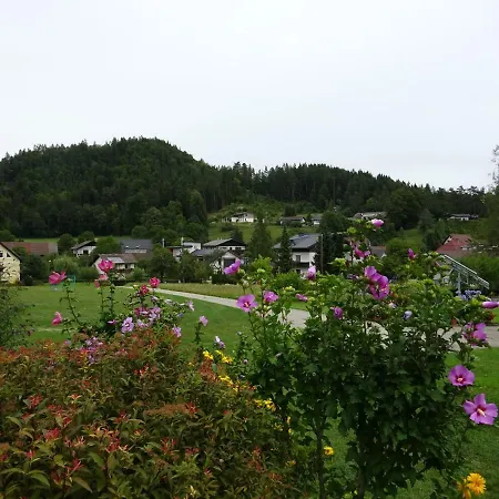 Raschun Etruskerweg 10 A-9122 St.kanzian * Grabelsdorf